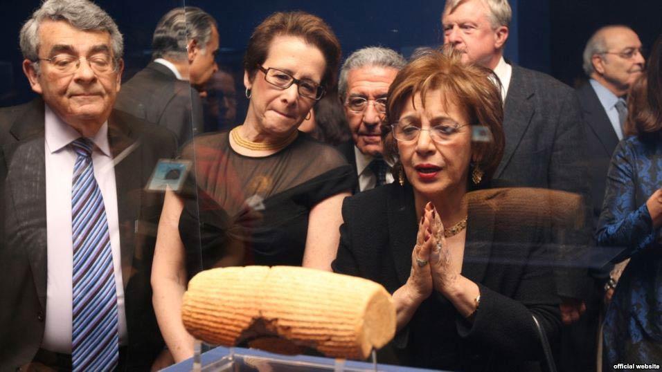 The Cyrus Cylinder U.S.A. tour launch event, 2013, Washington