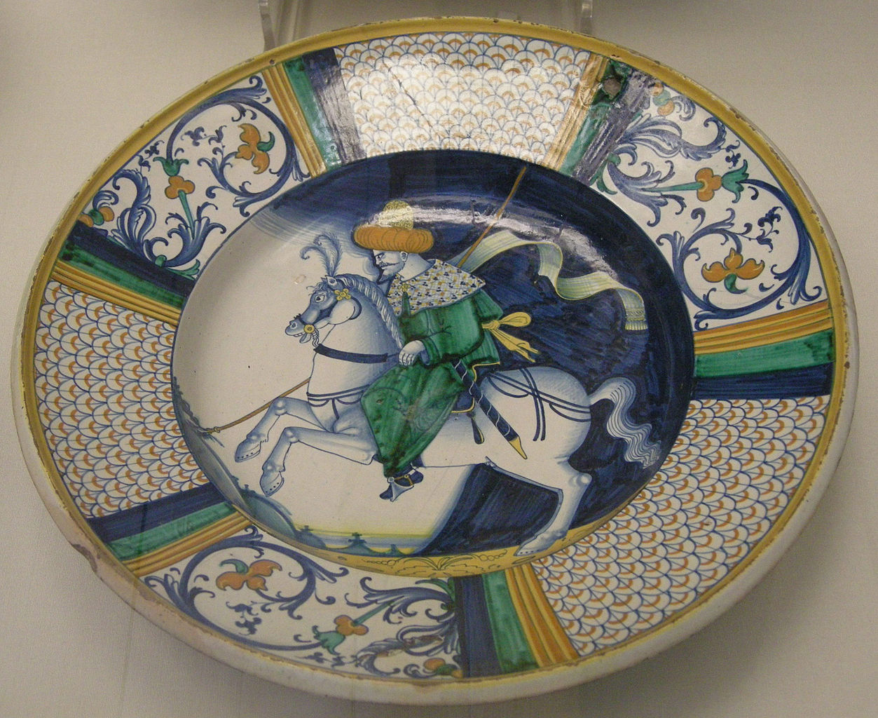 Dish depicting a Turkish rider, 1520-60, unknown, Deruta