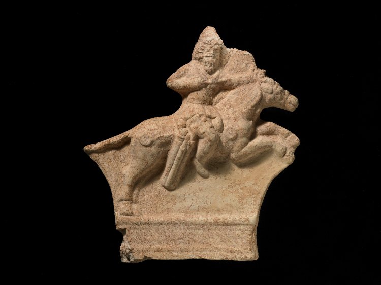 Ceramic relief plaque of a mounted Parthian archer, 1st century - 3rd century